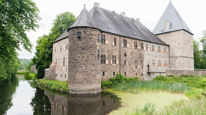 Haus Kemnade
 Haus Kemnade Historisches Juwel an Wittener Stadtgrenze