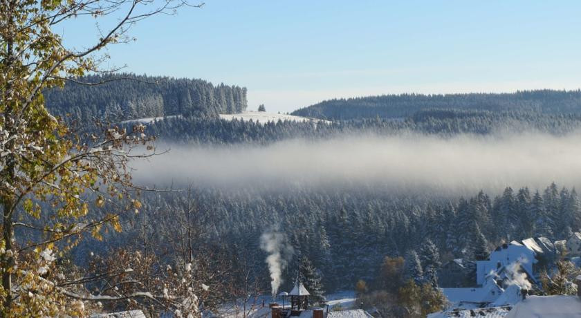 Haus Sommerberg
 Haus Sommerberg a Feldberg Liftverbund Germania