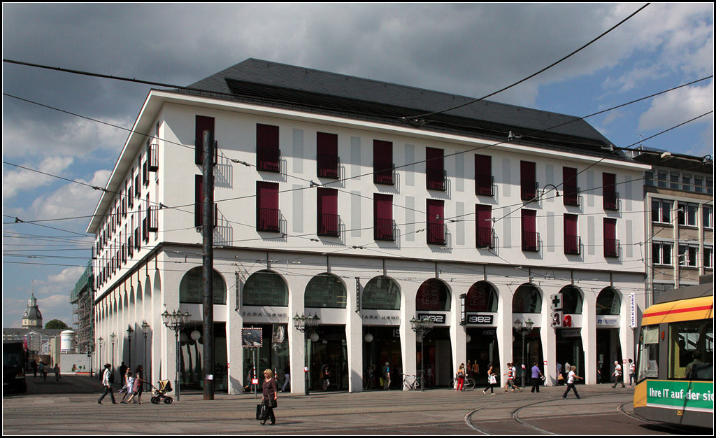 Haus Und Grund Karlsruhe
 Kaiserkarree Karlsruhe Das neue Haus ersetzt ein