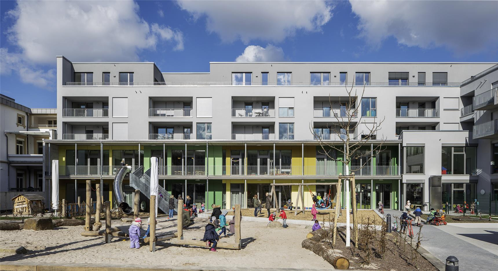 Haus Und Grund Karlsruhe
 Kinder und Familienzentrum Sonnensang Herzlich Willkommen