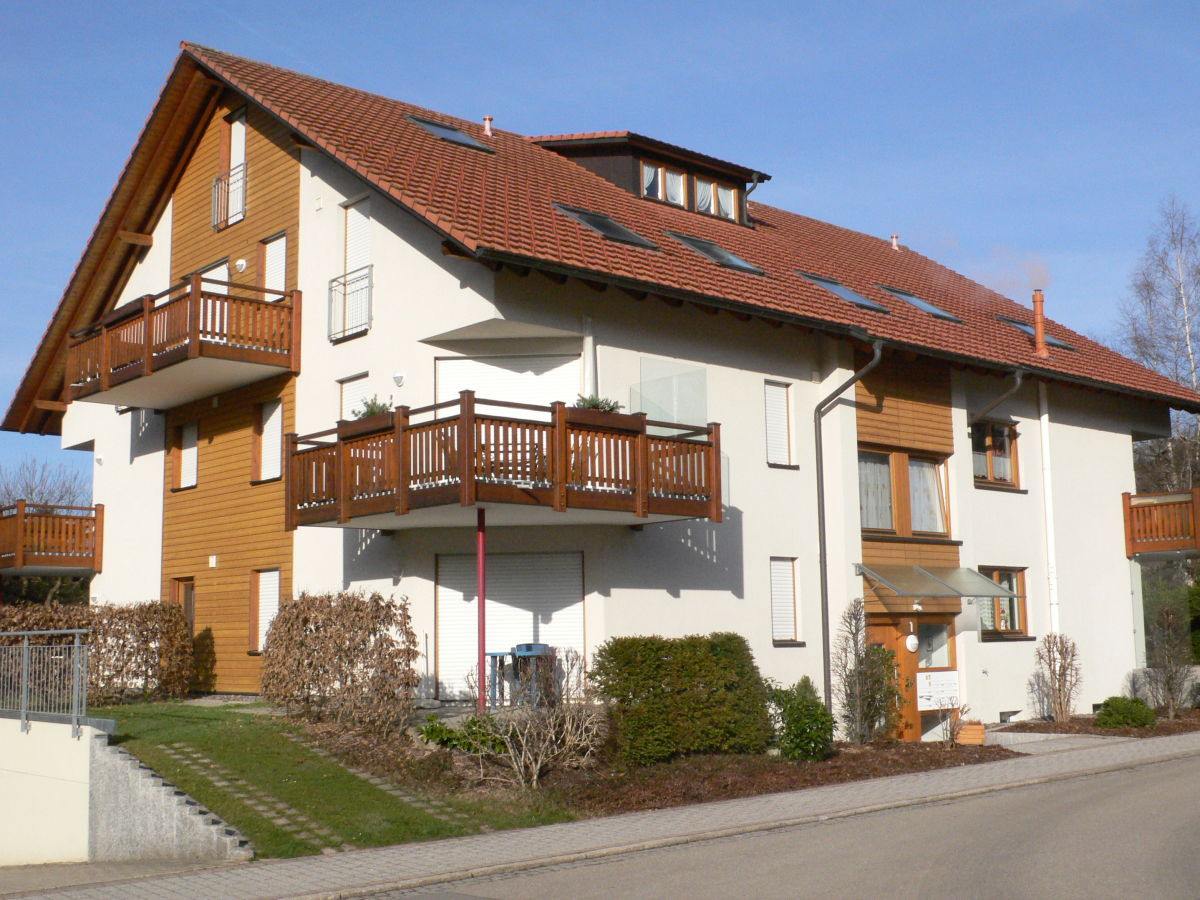 Haus Wiesengrund
 Ferienwohnung Haus Wiesengrund WG 2 Titisee Neustadt