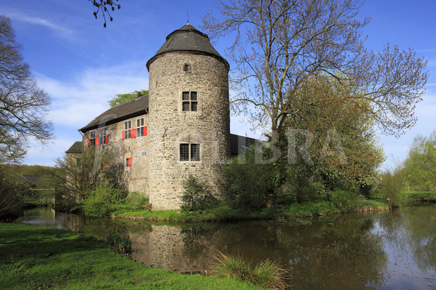 Haus Zum Haus
 Wasserburg Haus zum Haus in Ratingen Bergisches Land NRW