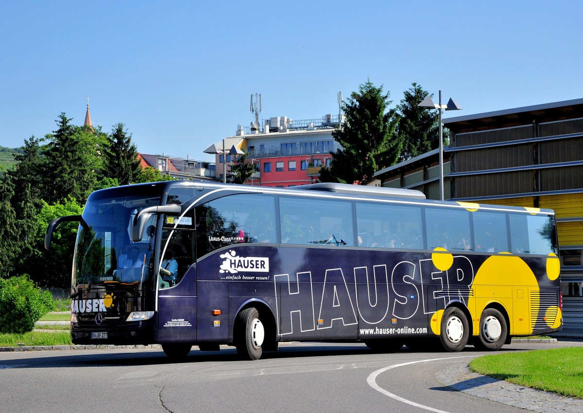 Hauser Reisen Rottweil
 Mercedes Tourismo von Ulmer aus Deutschland im Stadthafen