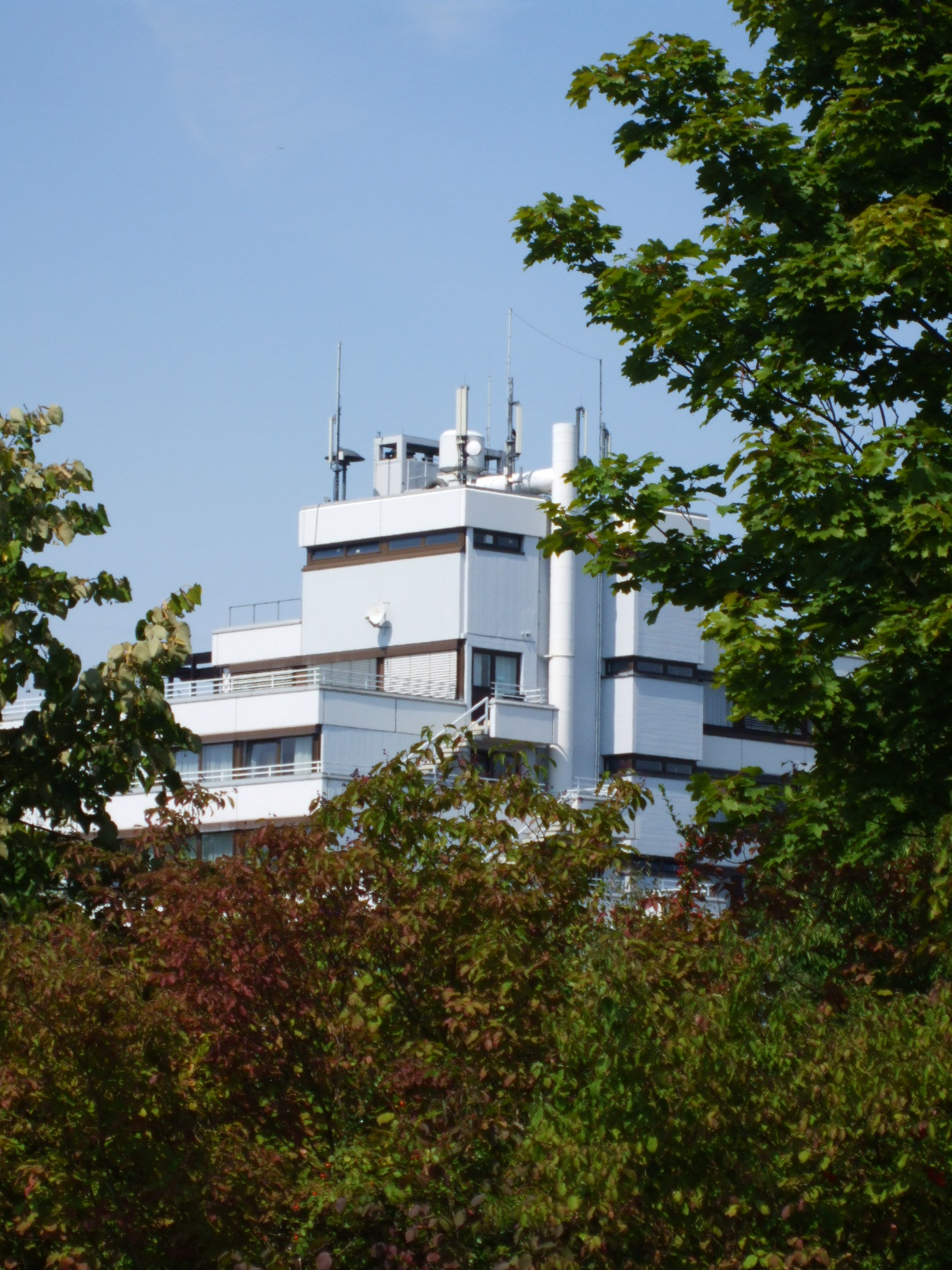 Heinrich Pesch Haus
 Ludwigshafen Stadtteil West