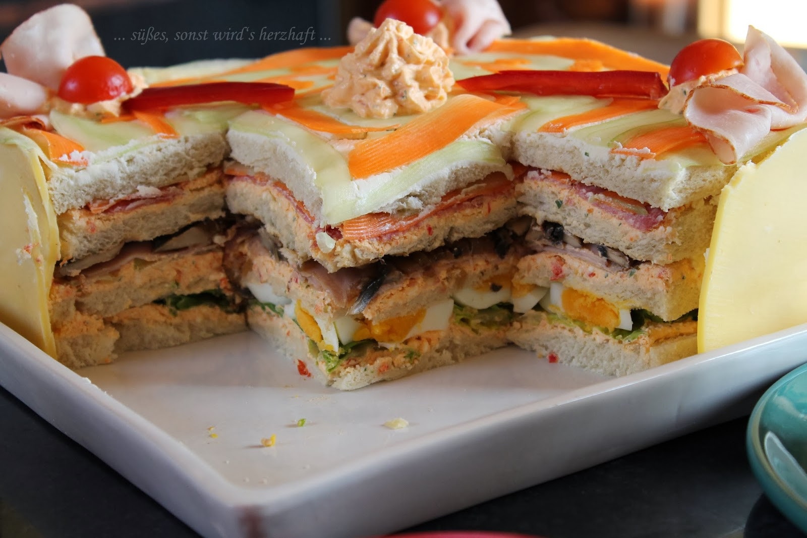 Herzhafte Kuchen
 süßes sonst wird s herzhaft Eine Sandwichtorte zum