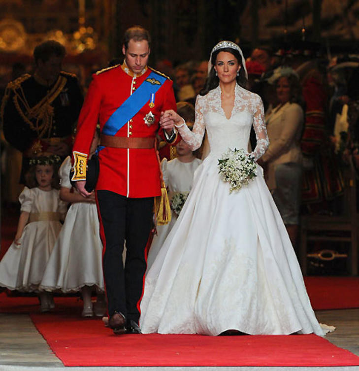 Herzogin Kate Hochzeitskleid
 Kate Middleton Brautkleid Grace Kelly Style fem