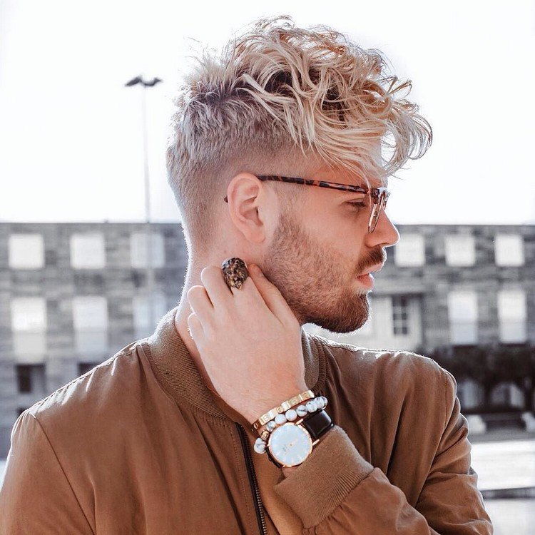 Hipster Frisuren
 Hipster Frisur Ideen und Stylingtipps für Männer und Frauen