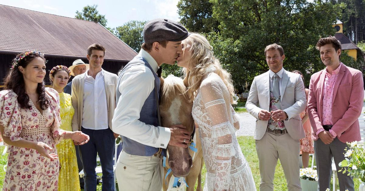 Hochzeit Absetzen
 Bilder Alicias und Viktors Hochzeit Sturm der Liebe