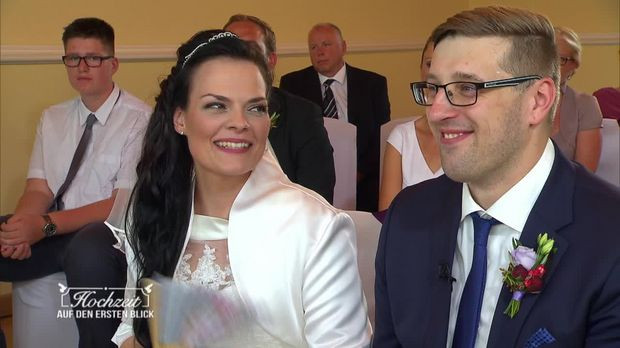 Hochzeit Auf Den Ersten Blick Bewerben
 Hochzeit auf den ersten Blick Video Romy und Rico Die