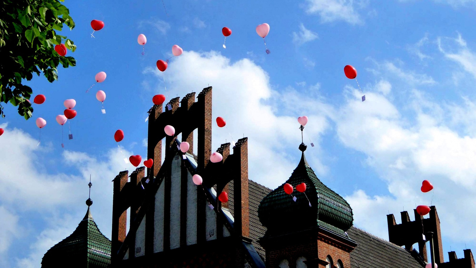 Hochzeit Ballons Steigen Lassen Passender Spruch
 Neuesten Luftballons Steigen Lassen Hochzeit Ballons Zur