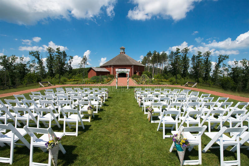 Hochzeit Bauernhof
 Scheunen Hochzeit Und Aufnahme Auf Bauernhof Stockbild