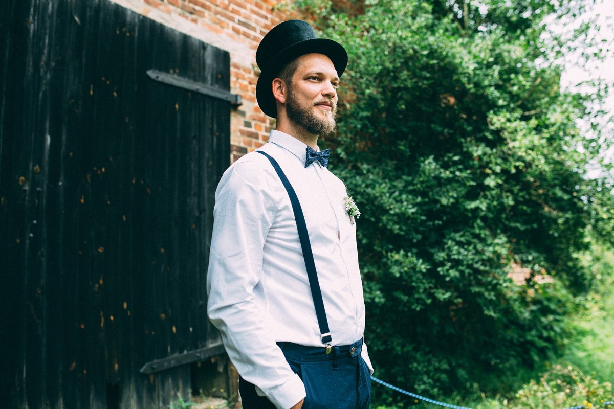 Hochzeit Bräutigam
 Hochzeit Als Bräutigam in kurzer Hose geht das