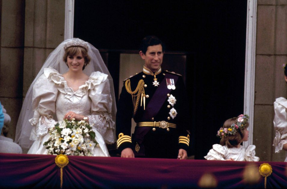 Hochzeit Diana Und Charles
 Majestät Staffel 1 Das englische Königshaus