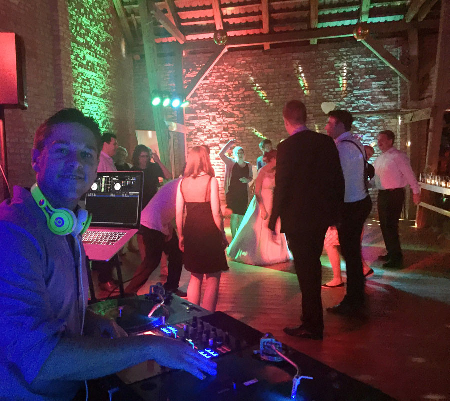 Hochzeit Dj Berlin Empfehlung
 Hochzeits DJ Berlin und Event DJ