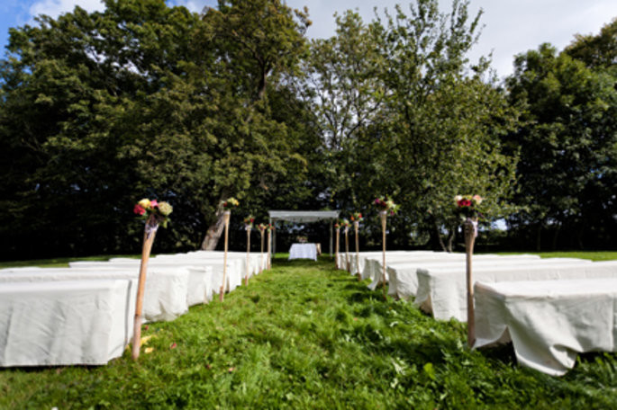 Hochzeit Draußen
 Heiraten im Sommer – Hochzeit auf dem Bauernhof