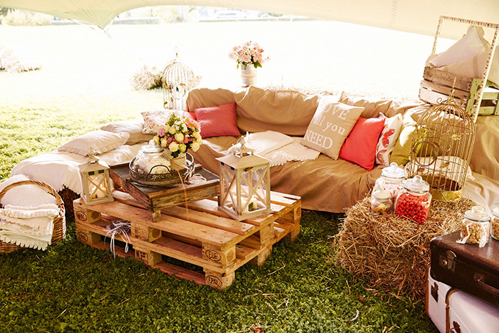 Hochzeit Einlage
 Eine entspannte Vintage Garten Hochzeit