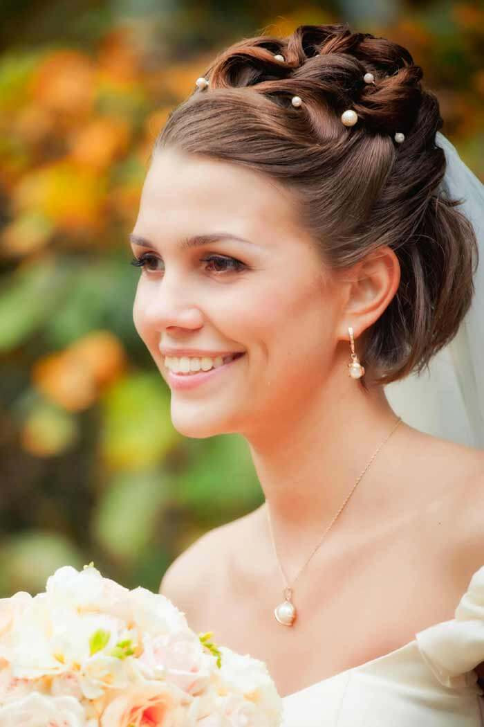 Hochzeit Frisuren Kurz
 Brautfrisur Bob Bildergalerie Hochzeitsportal24