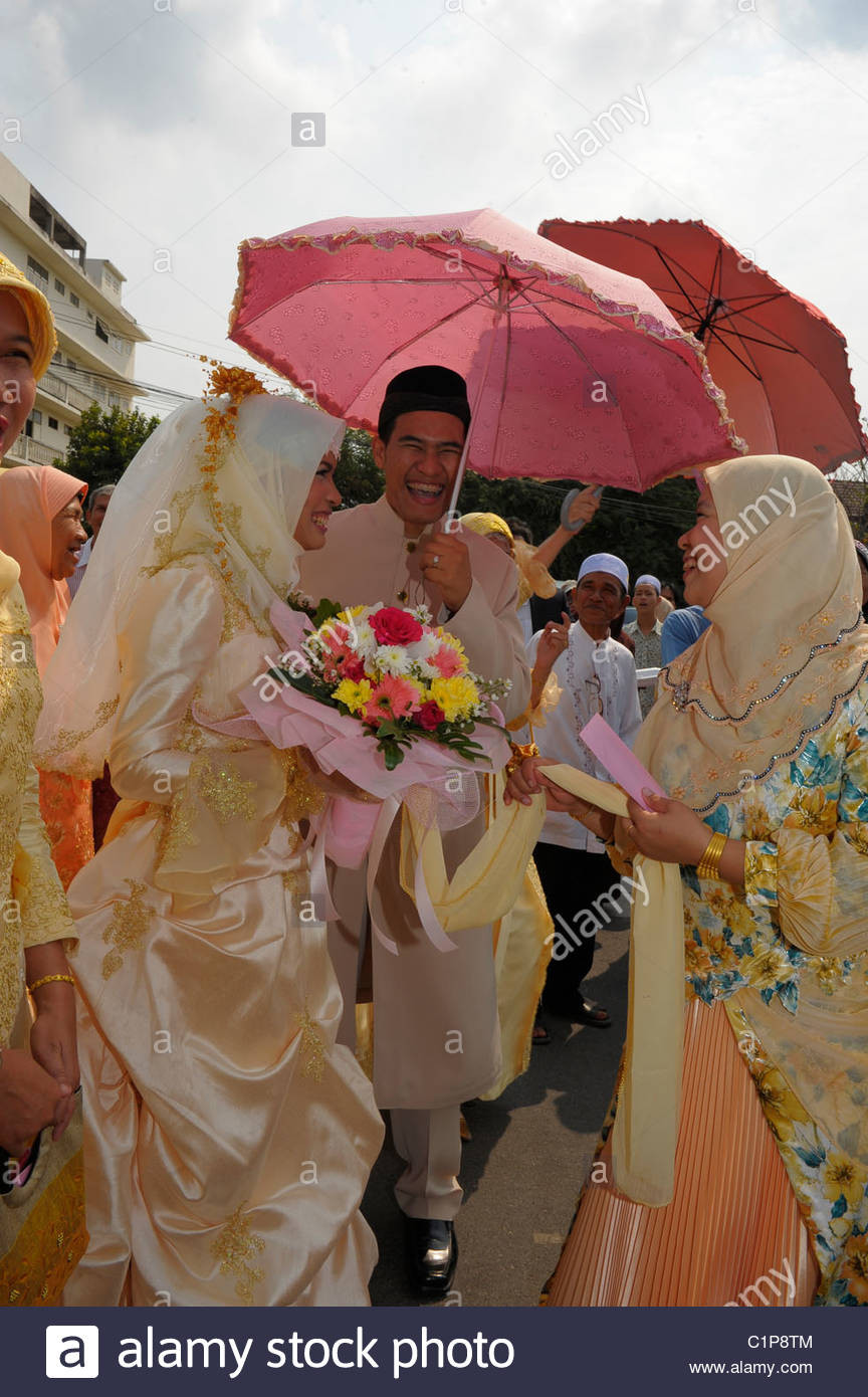 Hochzeit Gäste
 Braut und Bräutigam und Gäste islamische Hochzeit