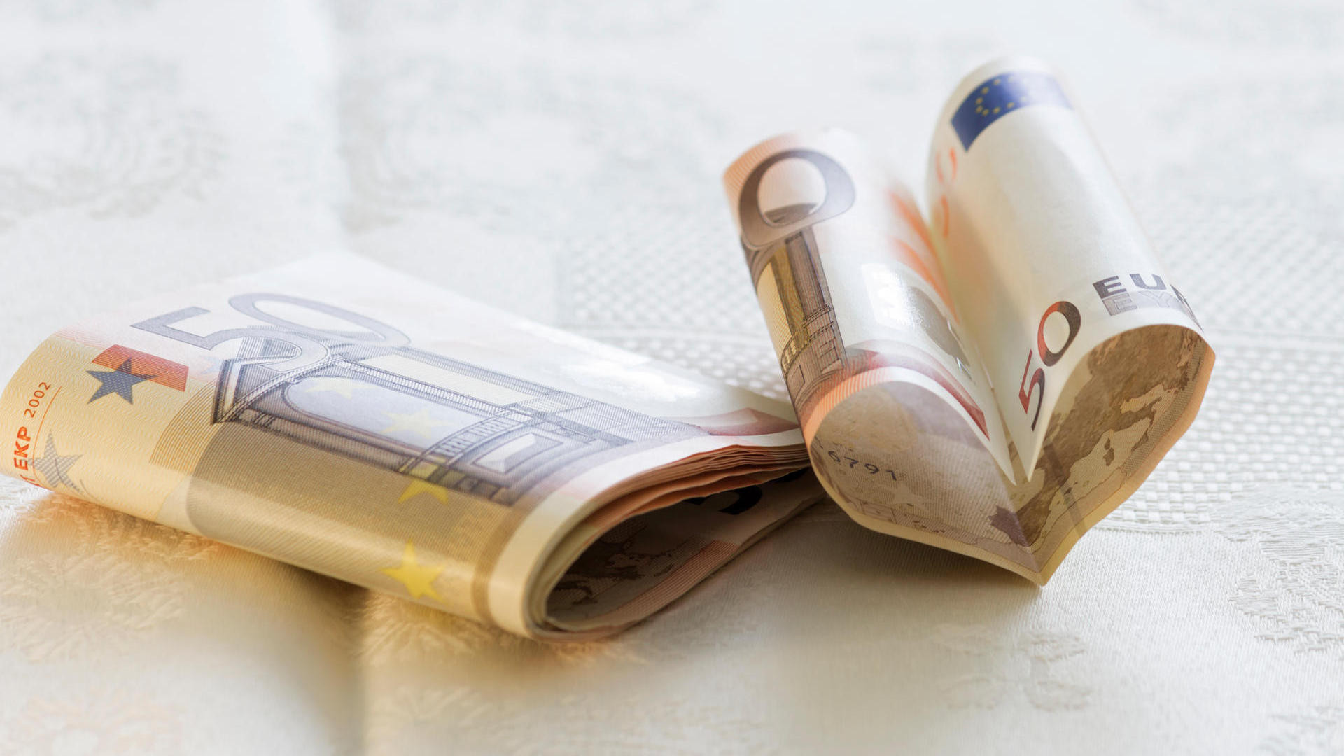 Hochzeit Geldgeschenk Verpacken
 Geldgeschenke zur Hochzeit 5 kreative Ideen zum Verpacken