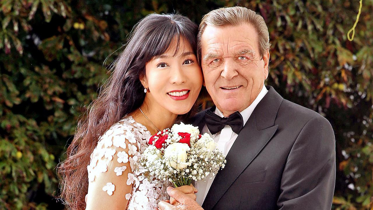 Hochzeit Gerhard Schröder
 Soyeon Kim & Gerhard Schröder Der Ex Kanzler feiert