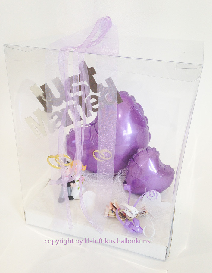 Hochzeit Geschenkbox
 Geschenkbox zur Hochzeit in Farbe lila für Geldgeschenk