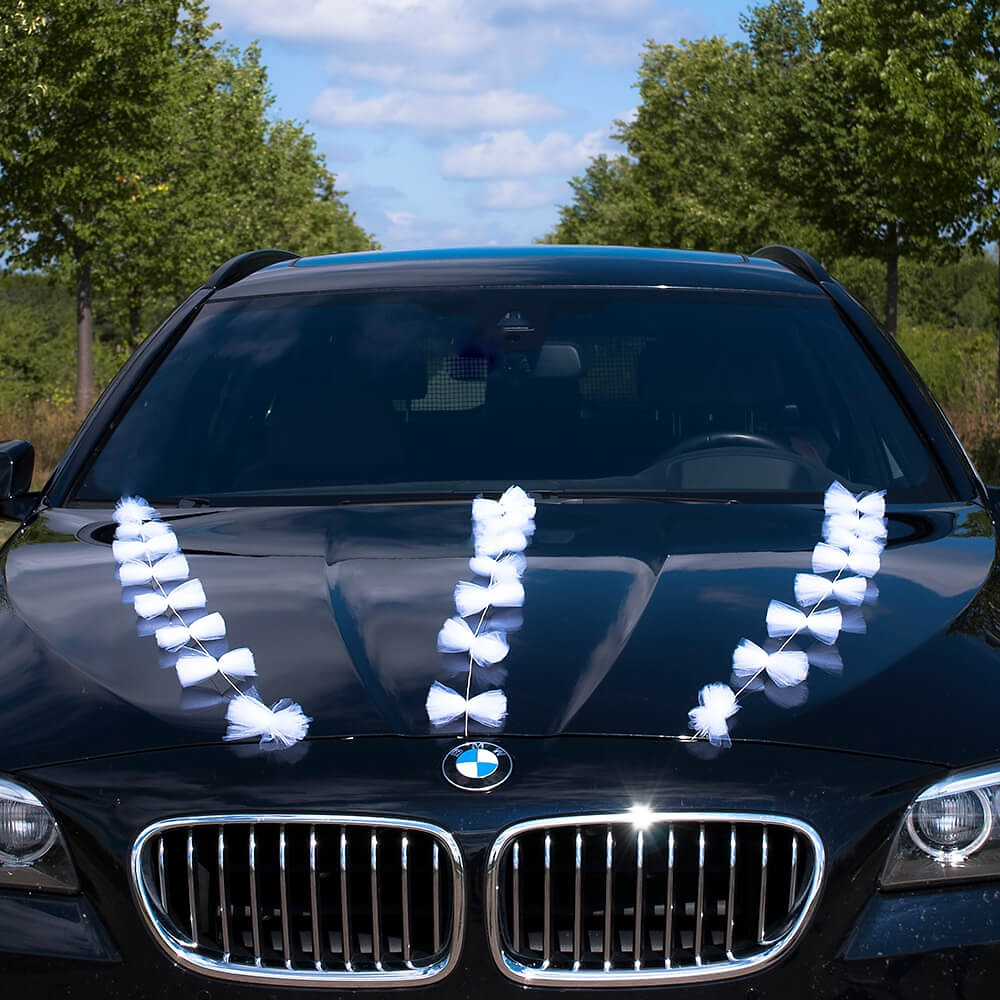 Hochzeit Girlande
 Autodeko Hochzeit "Pompom Girlande" 3 St weiß weddix