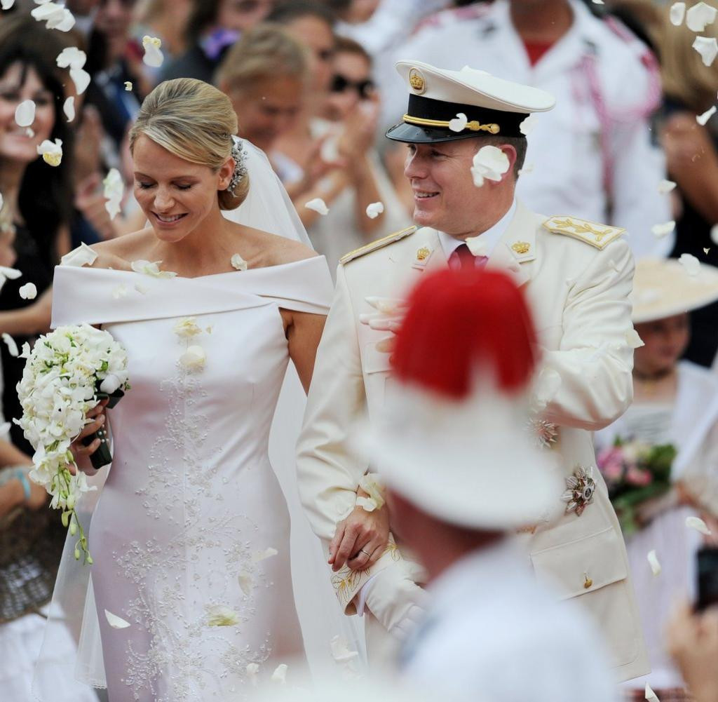 Hochzeit In Monaco
 Monacos Fürstenpaar Albert und Charlene heiraten zum