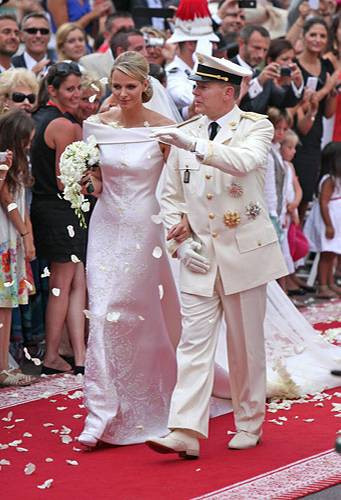 Hochzeit In Monaco
 Charlene Wittstock und Fürst Albert haben sich raut