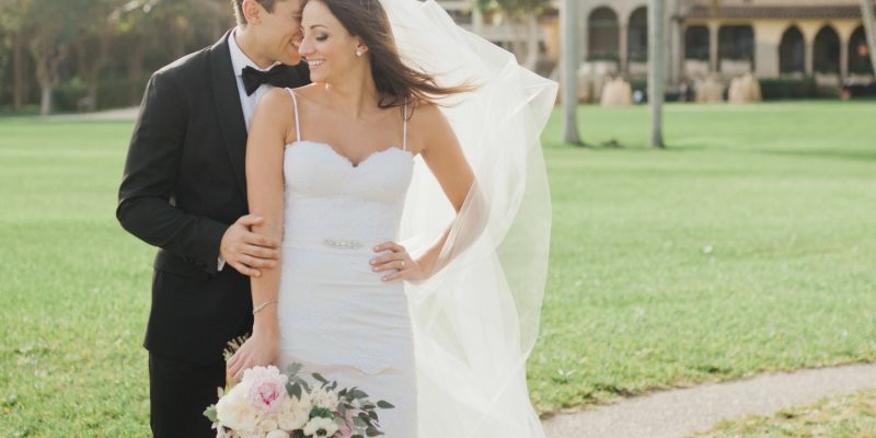 Hochzeit In Schwarz
 Glamouröse Hochzeit in Schwarz und Gold Colleen und Chris