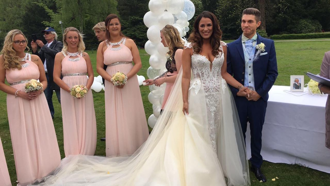 Hochzeit Joey Heindle
 Joey Heindle hat geheiratet So war Hochzeitsfeier