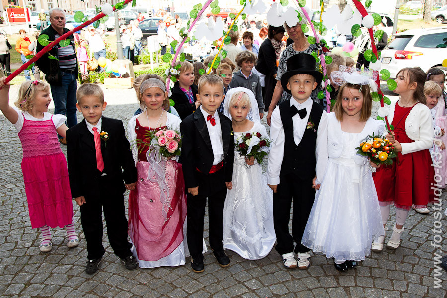 Hochzeit Kinder
 Kinder Hochzeit in Neustadt Glewe Fotostudio K3