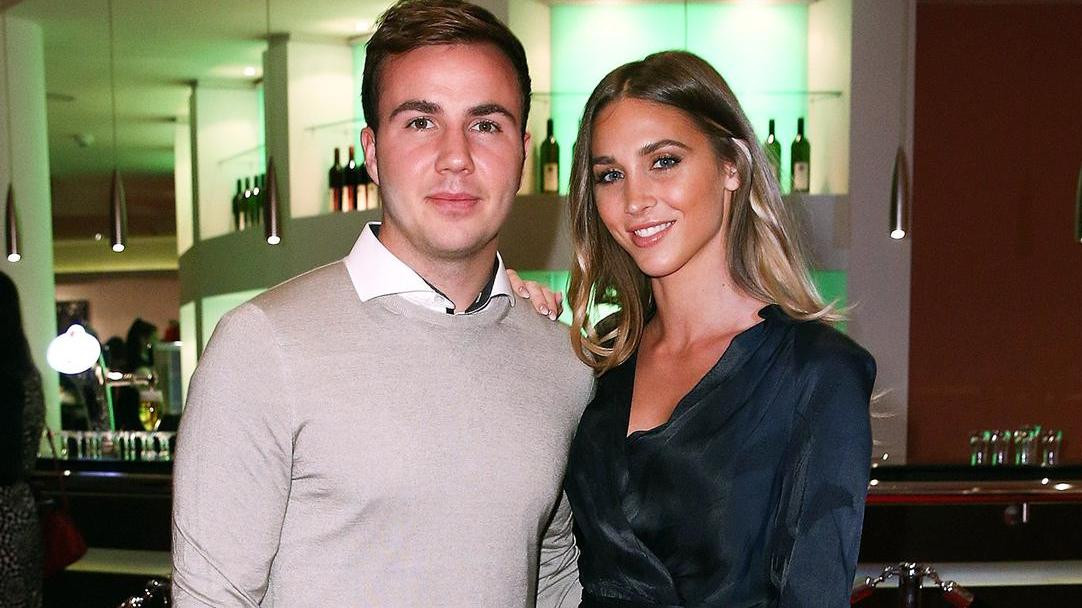 Hochzeit Mario Götze
 WM Held von 2014 Mario Götze muss seine Hochzeit verschieben