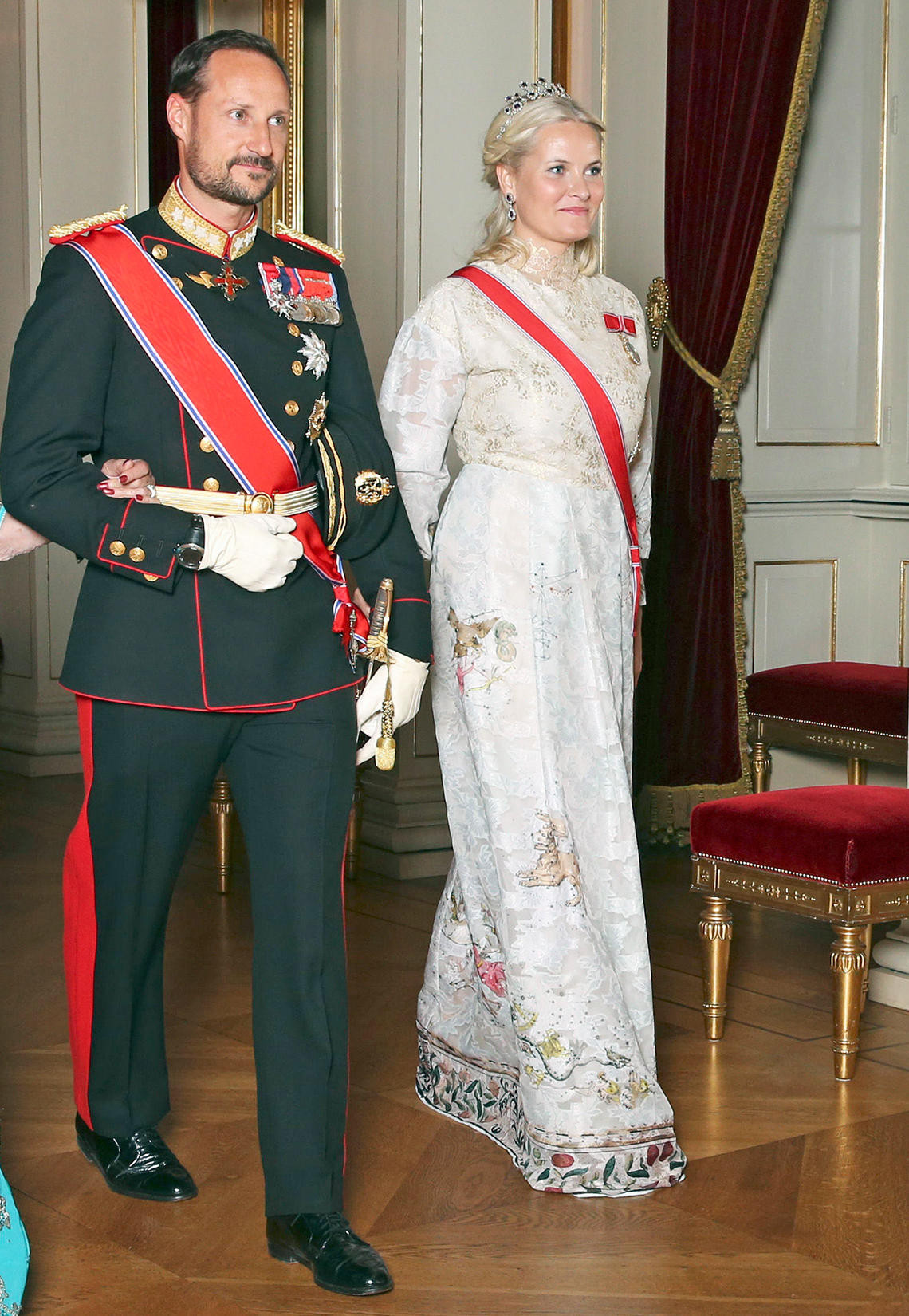 Hochzeit Mette Marit
 Prinzessin Mette Marit Mit sem Kleid überrascht sie