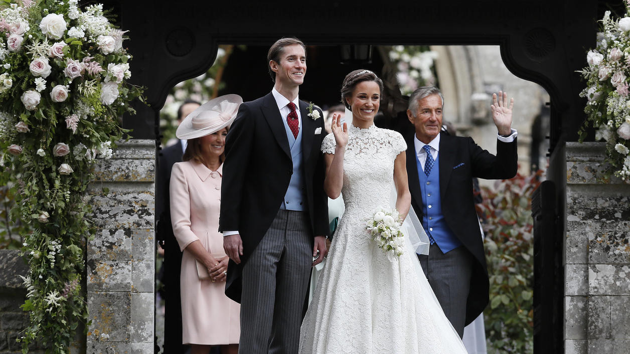 Hochzeit Pippa Bilder
 Hochzeit von Pippa und James Matthews Tischtennis auf der