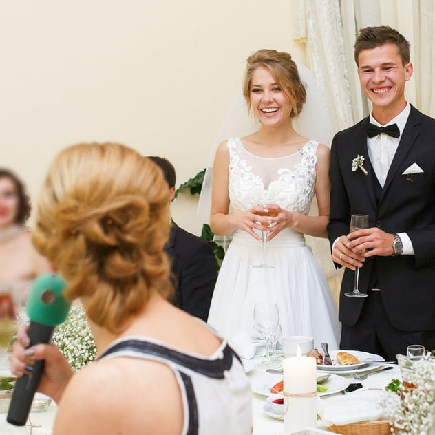 Hochzeit Rede
 Hochzeitsreden – Eine Dankesrede mit Witz und Charme