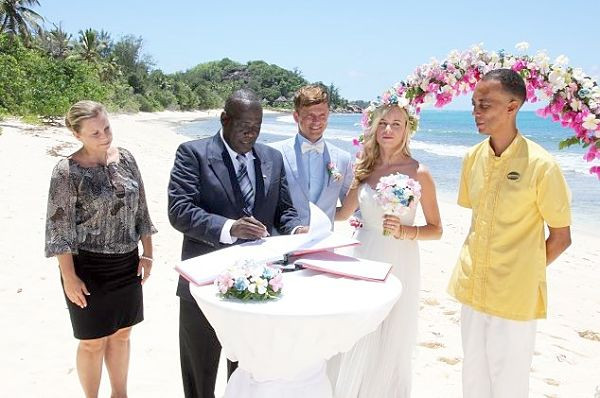 Hochzeit Seychellen
 Hochzeit Seychellen Das Ja Wort Am Traumstrand