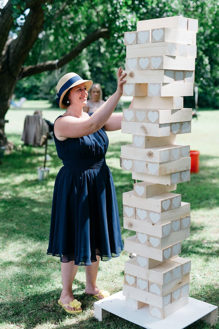 Hochzeit Spiel
 Die besten 25 Kindertisch hochzeit Ideen auf Pinterest