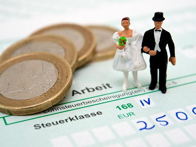 Hochzeit Steuererklärung
 Steuern für Verheiratete Was sich nach der Hochzeit