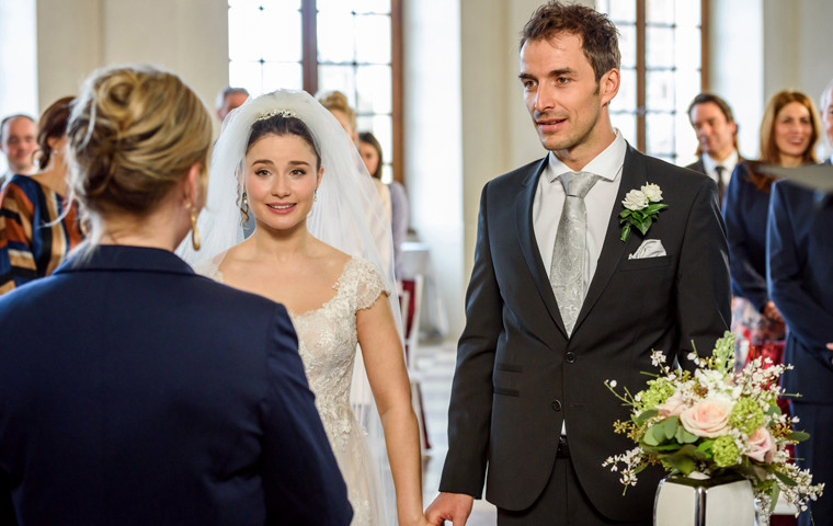 Hochzeit Überraschung
 "Sturm der Liebe" Hochzeit Überraschung für Adrian und Clara