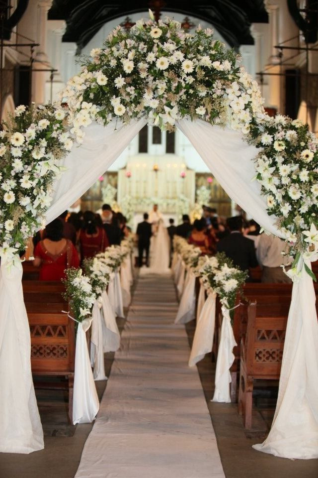 Hochzeit Überraschung Nach Kirche
 Hochzeit Blumenschmuck 22 romantische Vorschläge Deko