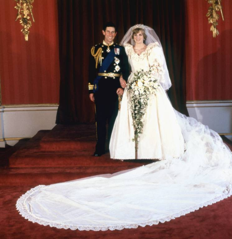 Hochzeit Von Diana Und Charles
 Prinzessin Diana Böse Omen vor ihrer Hochzeit mit Prinz