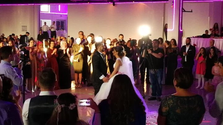 Hochzeit Wer Zahlt Was
 Türkische Hochzeit in Berlin Türkische Hochzeit wer zahlt