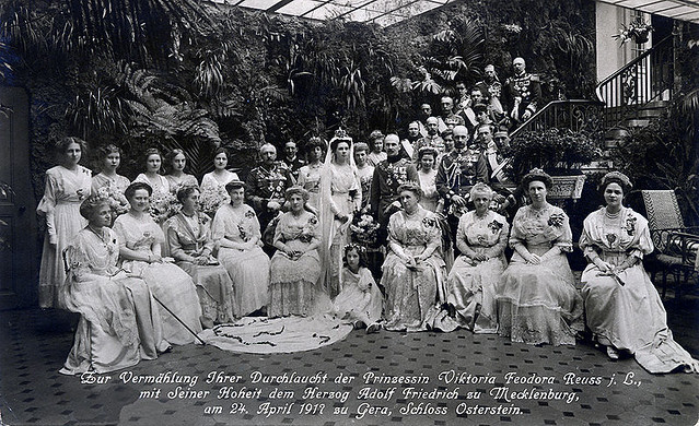 Hochzeit Wikipedia
 Gera 1917 Heirat Prinzessin Viktoria Feodora Reuss mit Her