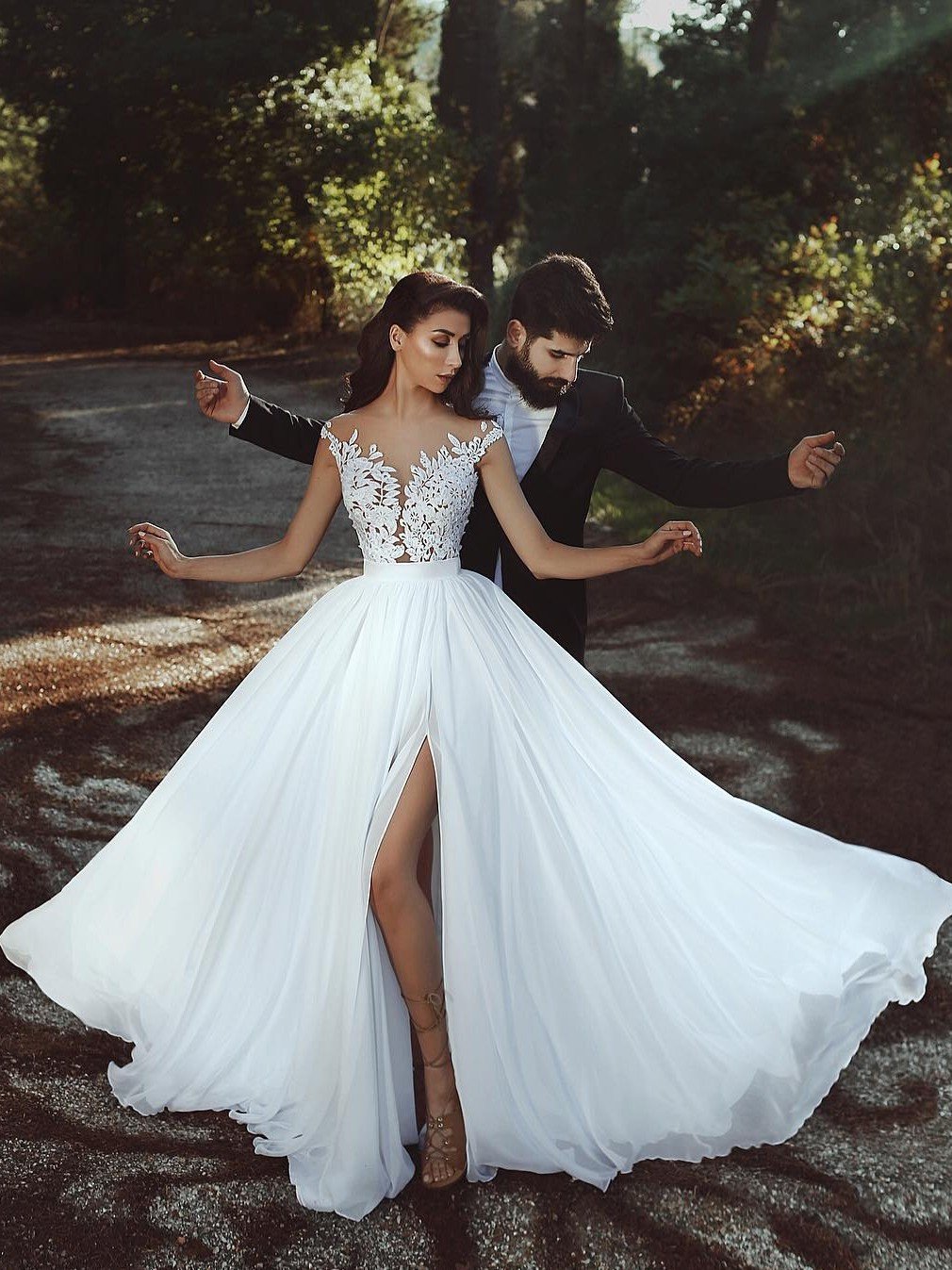 Hochzeitskleid 2019
 robe de mariée 2019