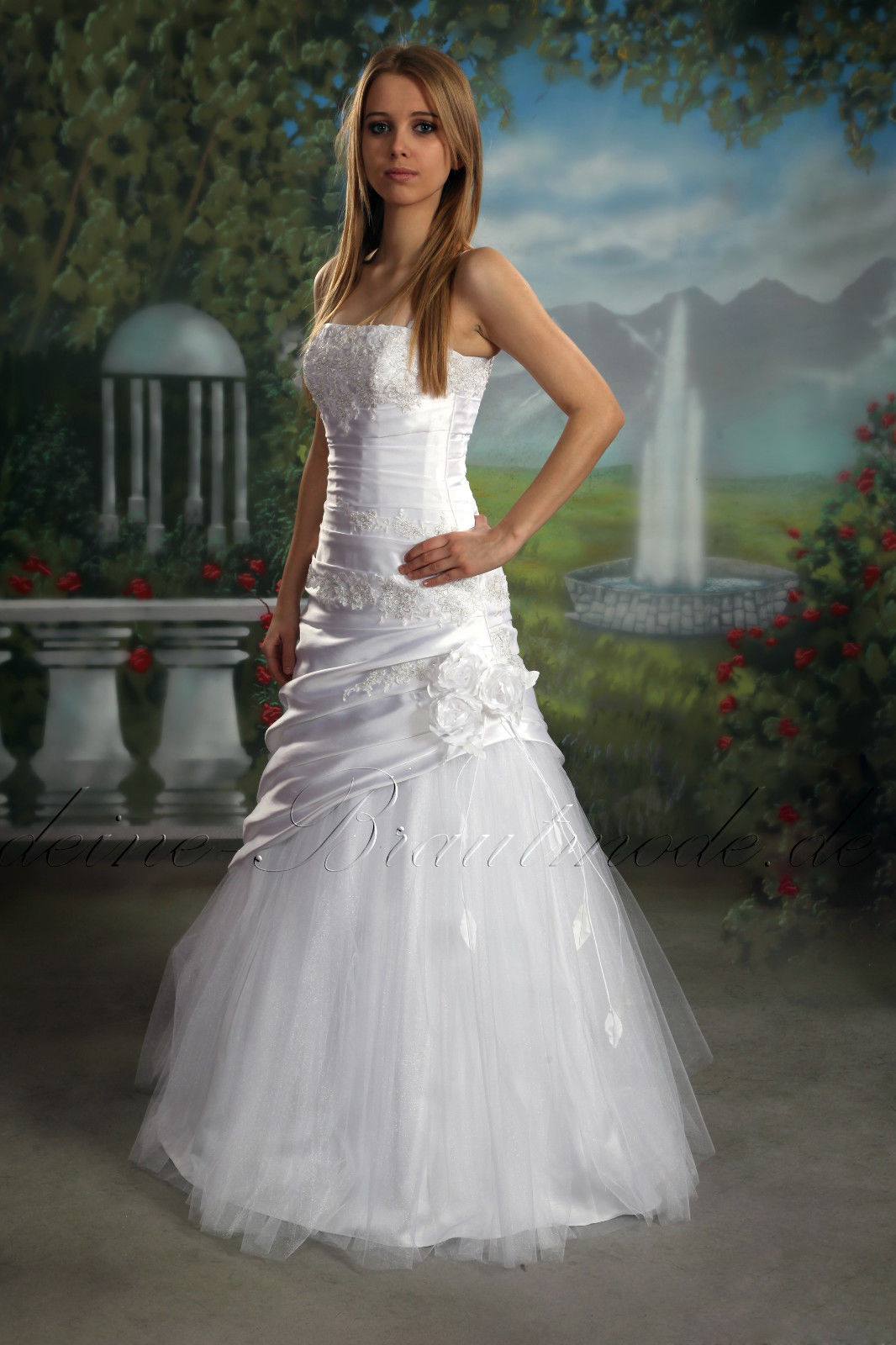 Hochzeitskleid A Linie
 figurbetontes Brautkleid Feminin Kleid Hochzeitskleid A