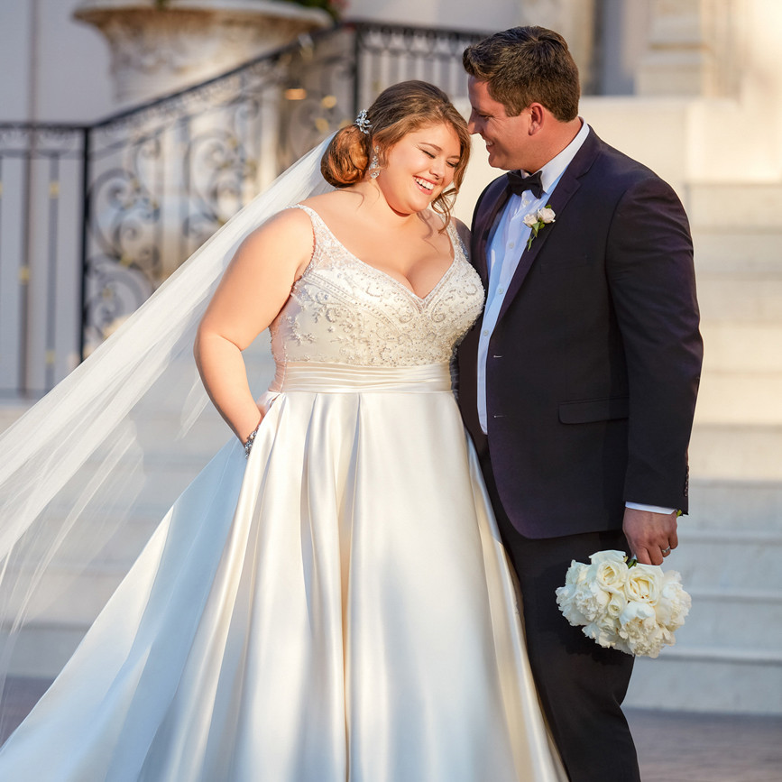 Hochzeitskleid Für Mollige
 Brautkleider für Mollige Die schönsten Plus Size Kleider