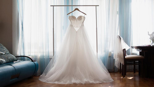 Hochzeitskleid Gebraucht
 Hochzeitskleid gebraucht verkaufen – eBay Kleinanzeigen