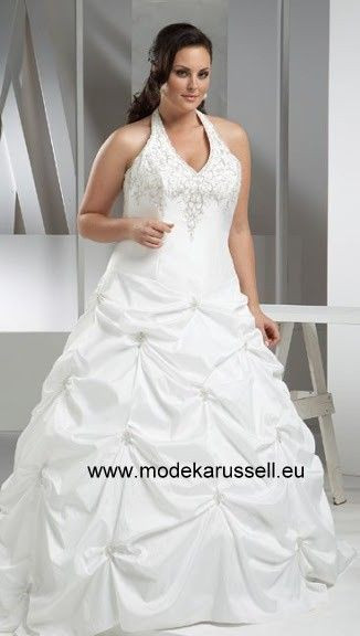 Hochzeitskleid Große Größen
 Die besten 25 Neckholder brautkleid Ideen auf Pinterest