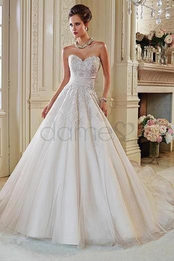 Hochzeitskleid Herz Ausschnitt
 wedding dresses Tüll Spitze Herz Ausschnitt Schnürrücken