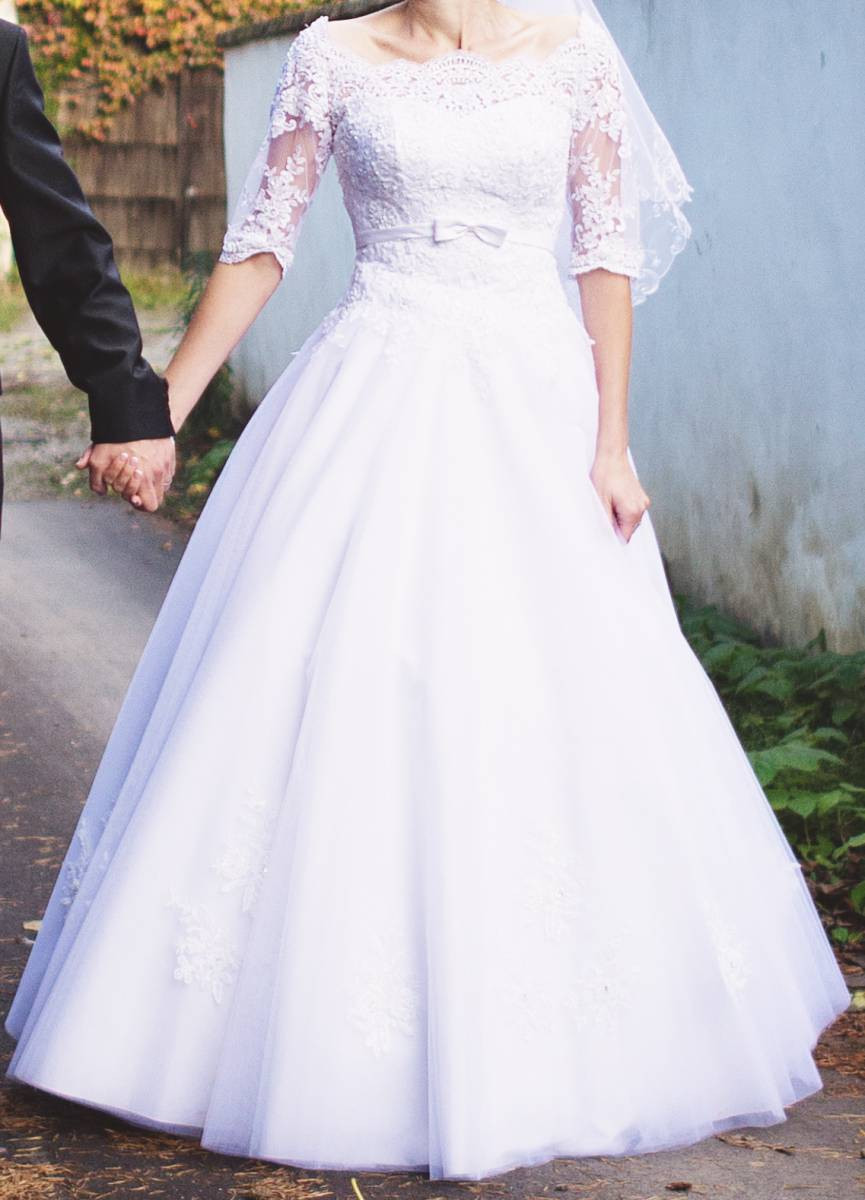 Hochzeitskleid L
 Hochzeitskleid L 40 Brautkleid verkaufen